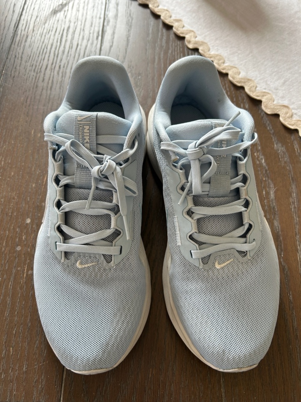 Nike Women's Downshifter 13 Light Blue and White Athletic Sneakers - Picture 2 of 11